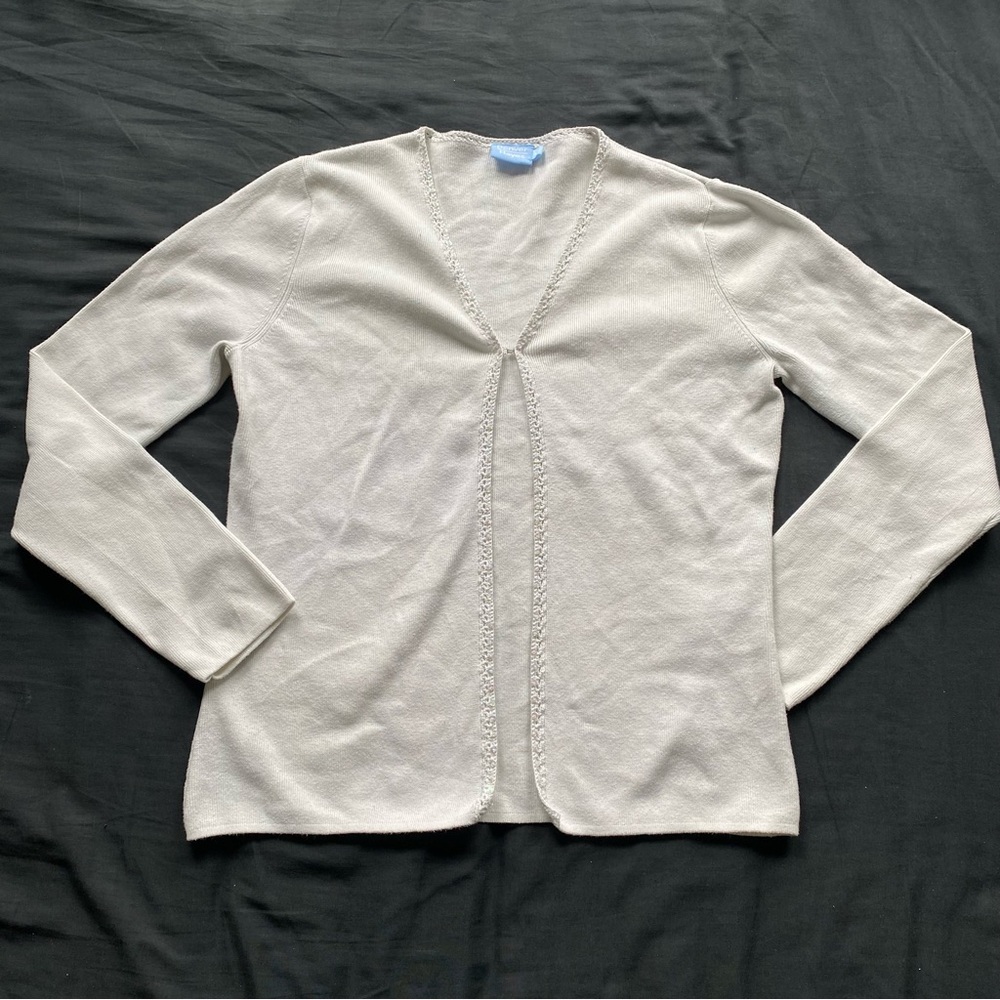 Denver Hayes Cream V-Neck Open Front Cardigan